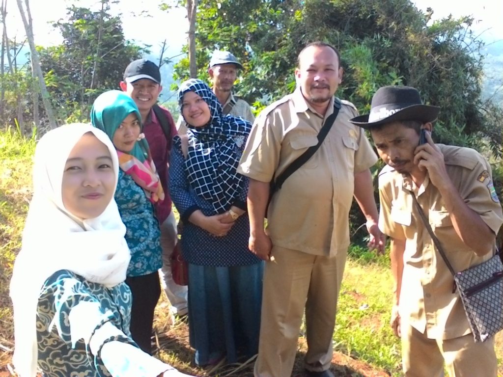 Peninjauan potensi wisata alam dan wisata selfi di Dusun Cigasong